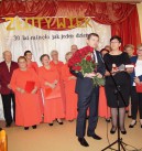 Październik jest miesiącem seniora.