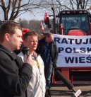 Protest w obronie lasów i ziemi